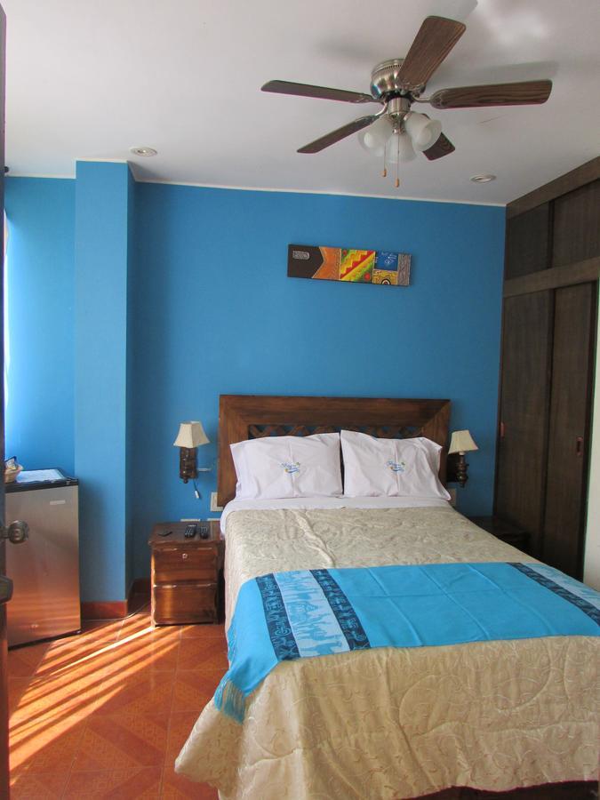 Brisas De La Bahia Hotel Paracas Exterior photo